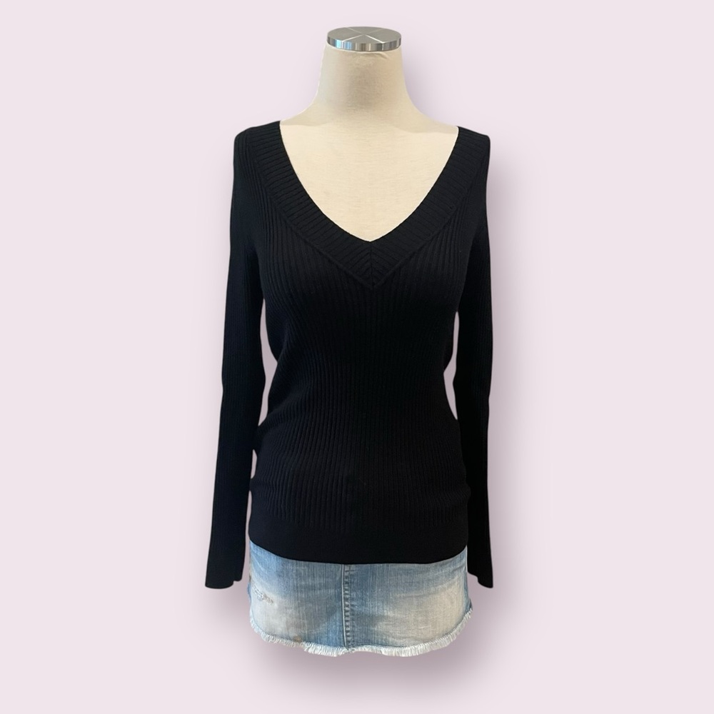 Black Ribbed V-Neck Women's Sweater